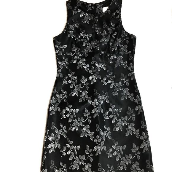 XOXO A-Line Dress Black Leaf Print Size 7 JR GUC - Picture 6 of 8